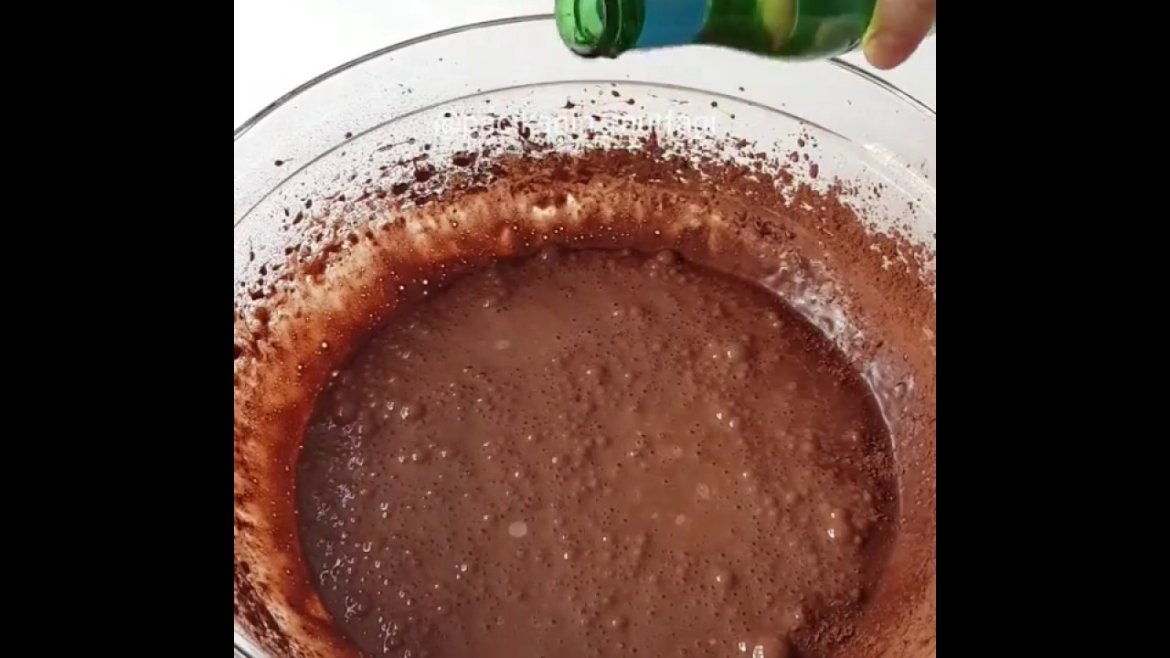 Sodalı Islak Kek Tarifi